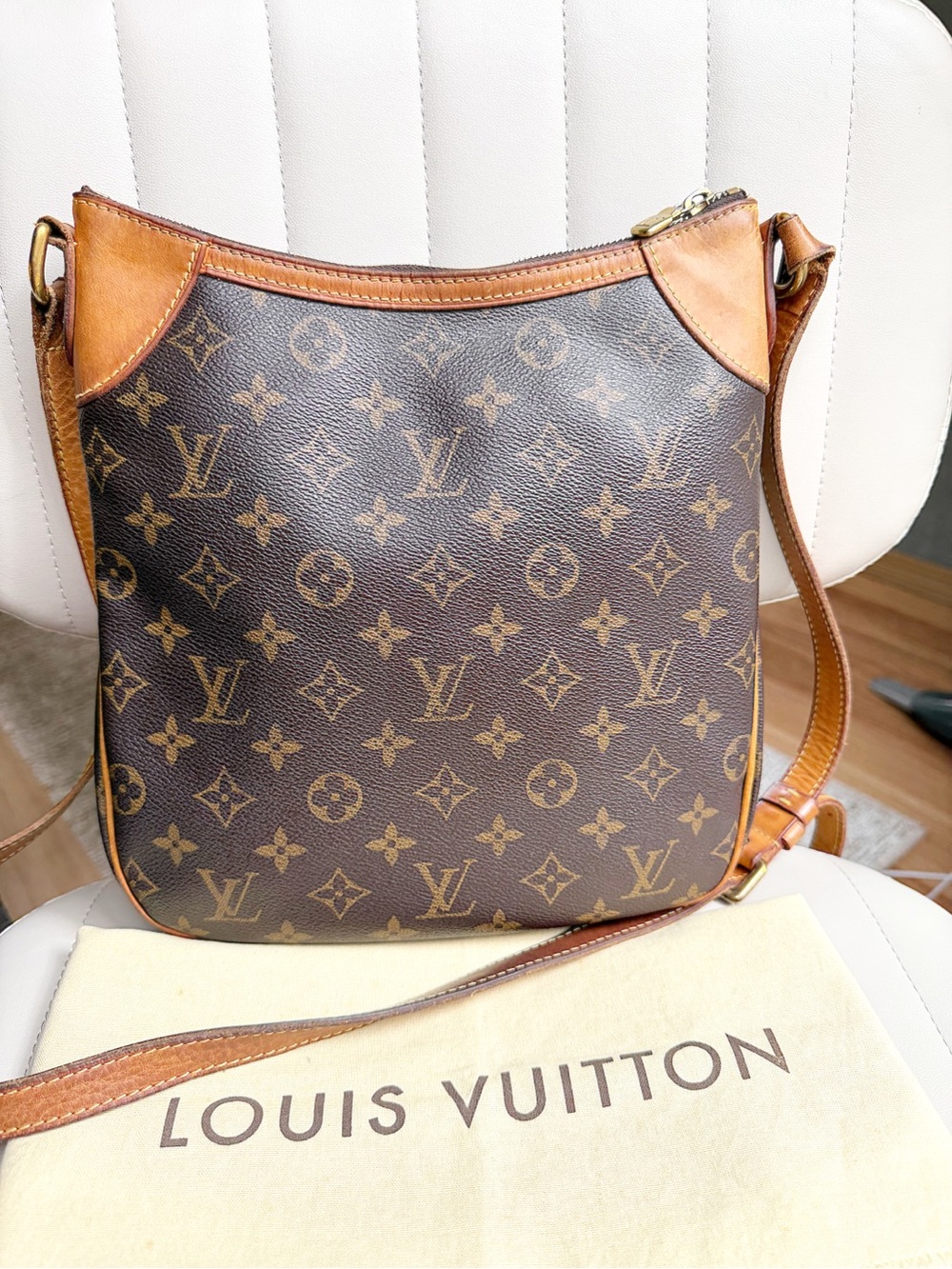 Louis vuitton monogram odeon PM crossbody bag - Picture 5 of 13